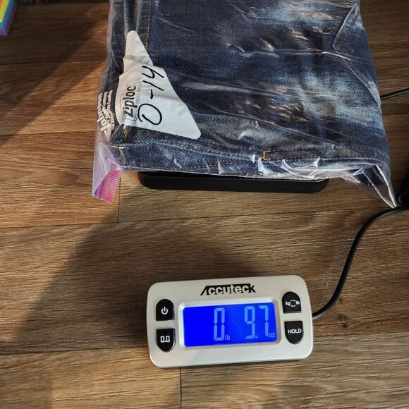 Ashley Mason Women's Size 30 Blue Denim Distressed‎ Dark Wash Pencil Jean Skirt - Picture 8 of 8